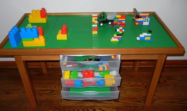 play table with drawers