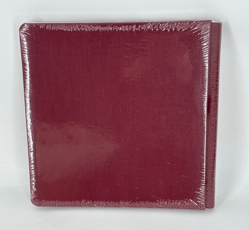 Creative Memories 12x12 Maroon Album with Gold Foil Trim Old Style Pages - Picture 2 of 4