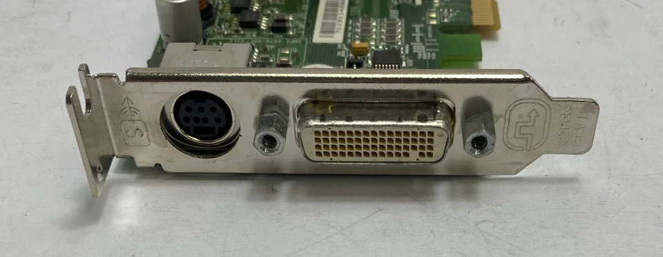 256MB Dell JJ461 ATi Radeon X1300 DMS-59 / S-Vid Low Profile PCI-e Graphics Card - Image 2 of 4