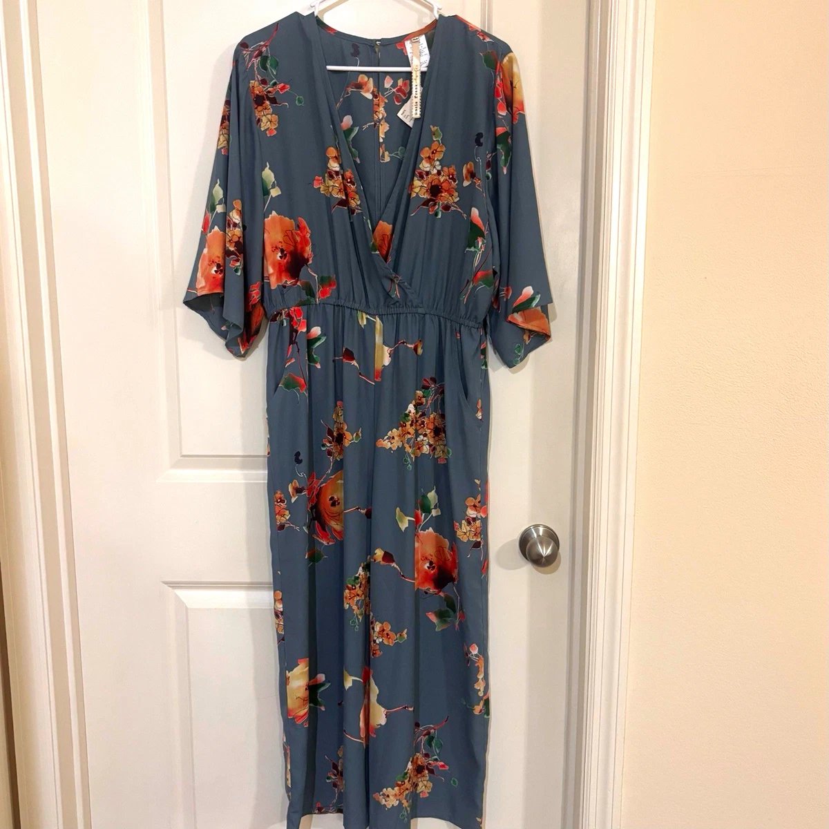 polyester casual dresses Solid Color Sleeveless Strap Dress in Fabric for Vacation Wear Still struggling with summer outfits? P.A.R.O.S.H. Brown Polyester Casual Women's