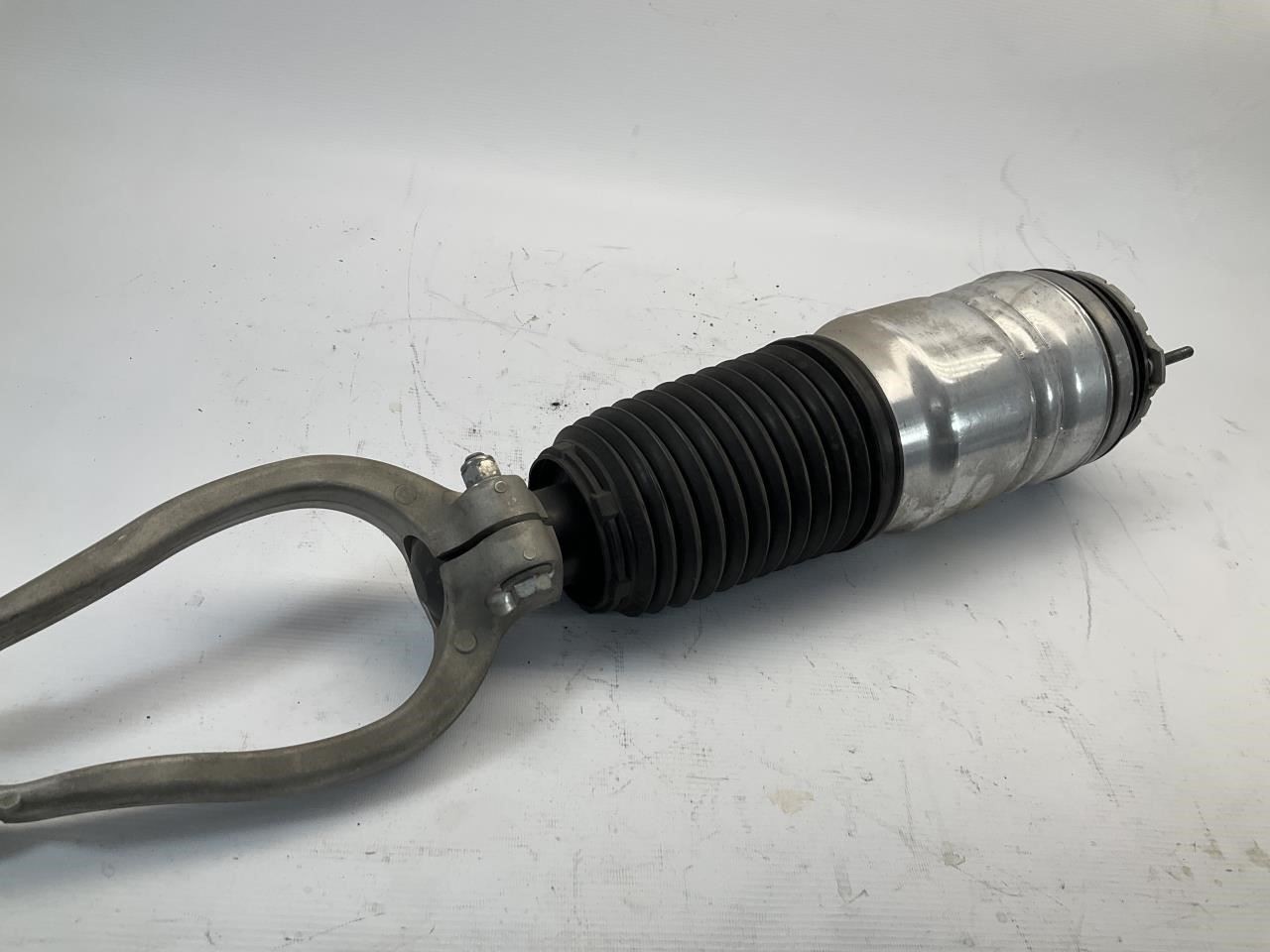 23-24 Maserati GranTurismo M189 Front Right Passenger Strut Shock Absorber Q