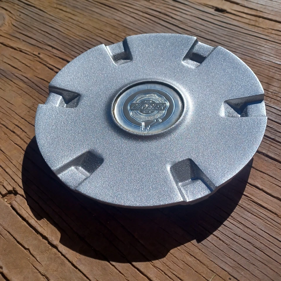 Chrysler Pacifica center cap, 2004-2008 part # 04743498AD, 0WX81TRMAC Repainted - Image 2 of 3