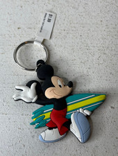 NEW DIsney Mickey Mouse 3D Vinyl Keychain Surfer Mickey