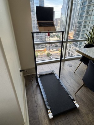 New  Treadmill/ walking pad- speed 7.5 MPH, incline, removable handles, portable