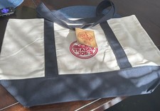 Trader Joe  s Reusable Tote Bag   New With Tags   US Exclusive   Ships Worldwide