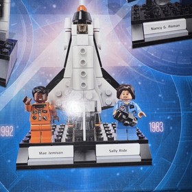 Lego 21312 Women of NASA - as is.
