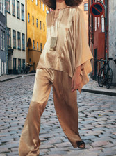 ZARA ZW COLLECTION SATIN WIDE LEG GOLDEN PANTS sz S Retail price  99.90