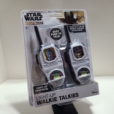 Star Wars Mandalorian Handheld Light-up Two Way Static Free Walkie Talkies.