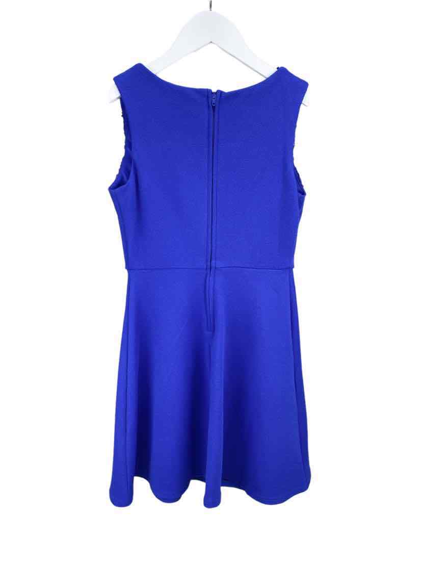 ally blue dress Say hello to the 'Blue Check Halter Neck Mini Dress'your new go-to for laid-back style! #allyfashion