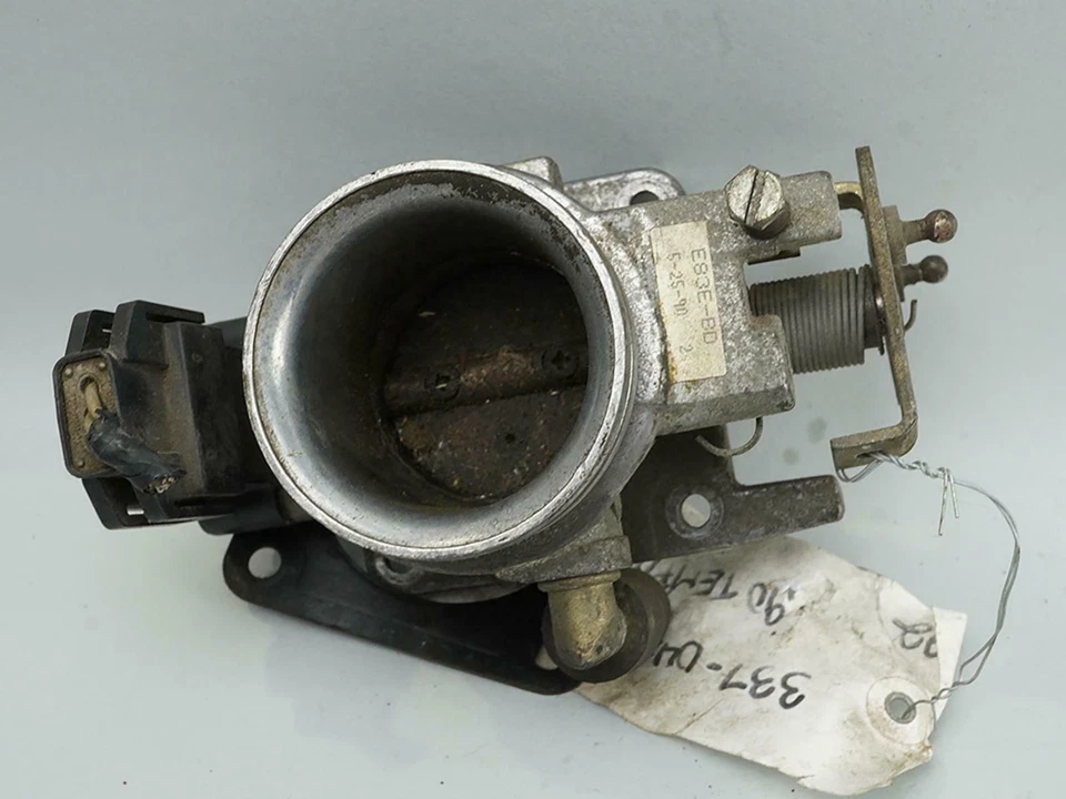 1988 - 1990 Ford Tempo Engine Throttle Body Valve  Assembly Front E83ebd Oem Foto 3 de 4