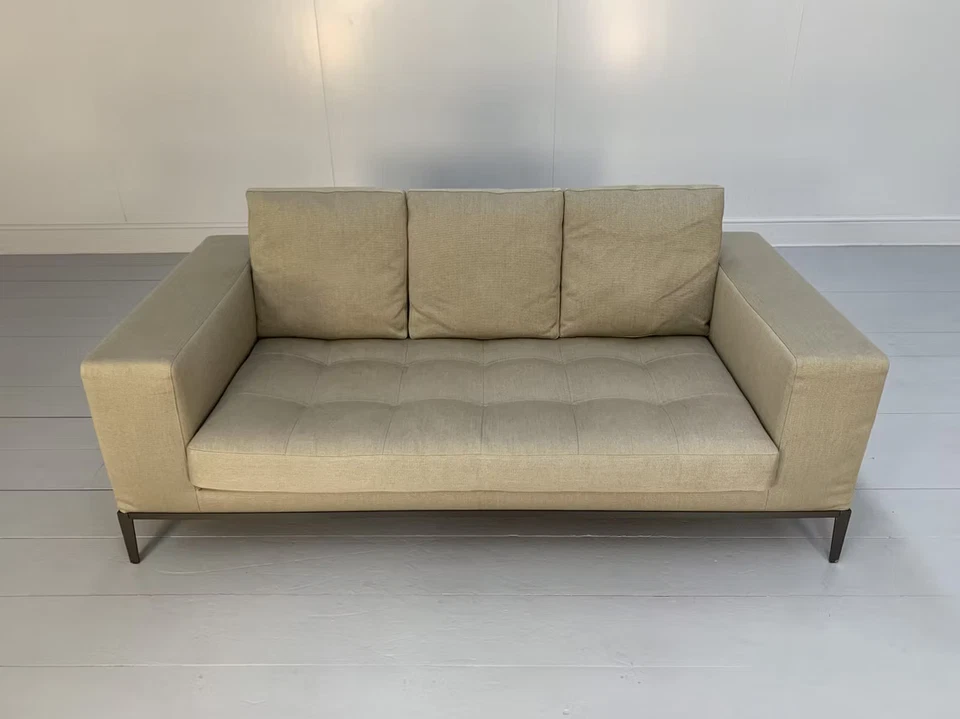 B&B Italia Maxalto "Simplice" 2.5-Seat Sofa - In Woven Linen - Image 3 of 4