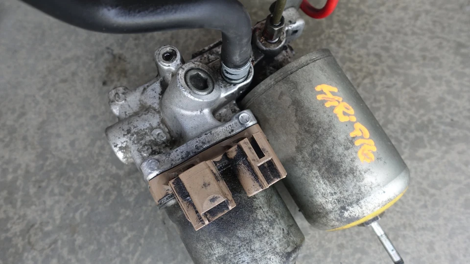 TOYOTA PRIUS C OEM ГИБРИДНЫЙ ABS ТОРМОЗНОЙ НАСОС СИСТЕМА АНТИБЛОКИРОВОЧНЫЙ УСИЛИТЕЛЬ 2010-2015 КОМПЛЕКТ - Изображение 2 из 4