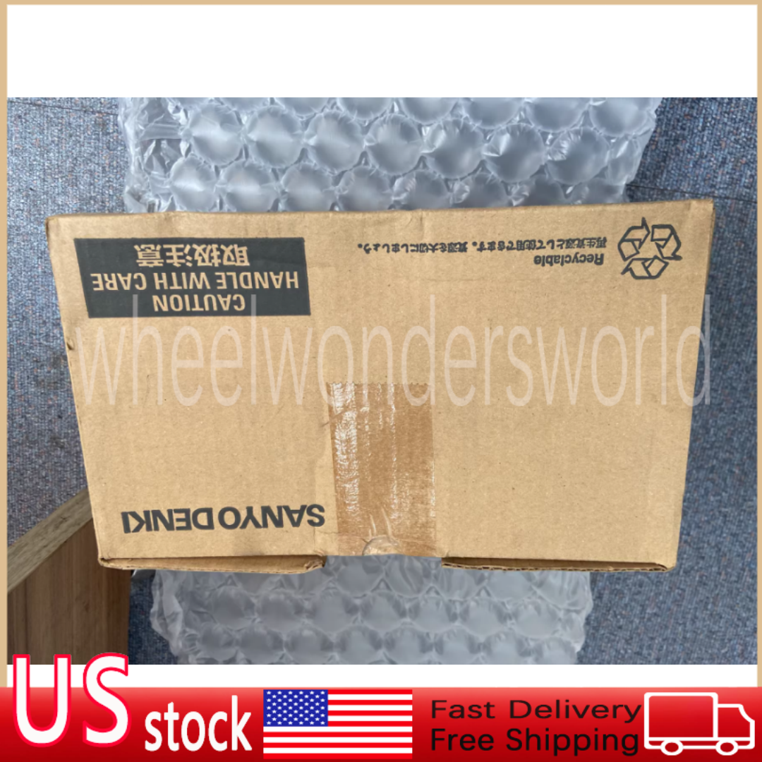 Sanyo Servo Motor P30B060040DXS11M Original New Sealed In Box Quick Delivery