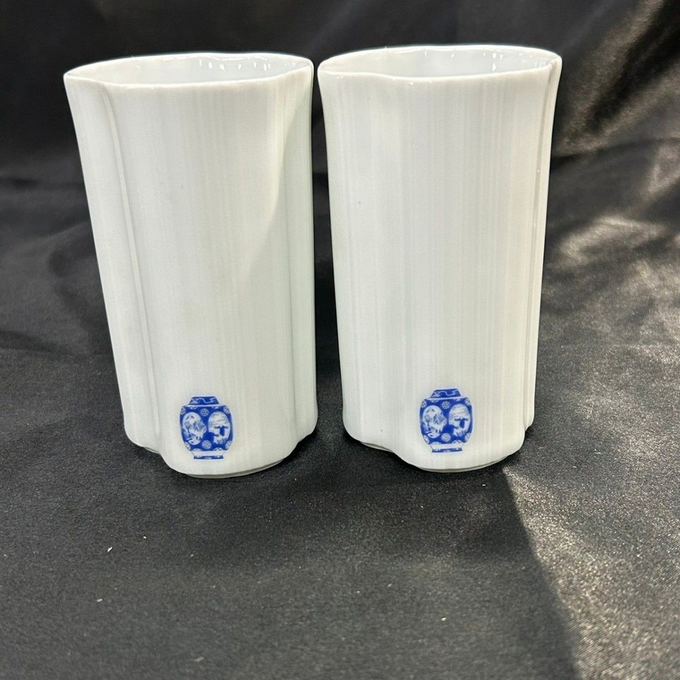 Y0324 Fukagawa Seiji Blue China Series Goblets Pair 2 Guests Arita Ware ...