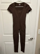 SMALL - OQQ Women's Seamless Brown Ribbed Full Length Bodysuit One Piece