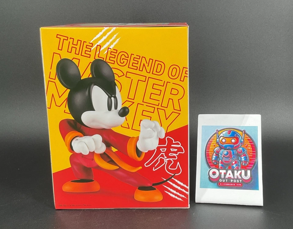 Figura Colección Personajes Disney - Mickey Mouse (Kung Fu) versión “Tiger Pose” Foto 3 de 4