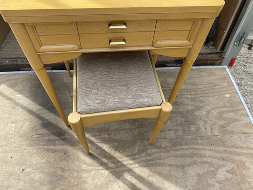 SINGER 403A SEWING MACHINE Manual Accessory Box MCM Cabinet Matching Stool