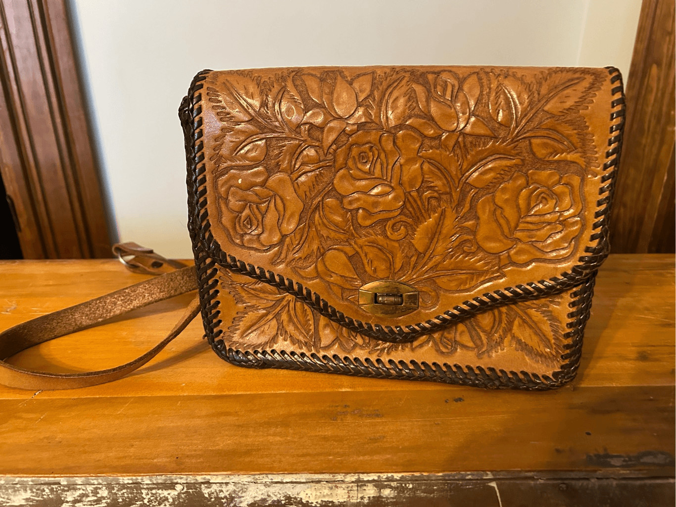 Handmade brown leather purse - floral design - image 1