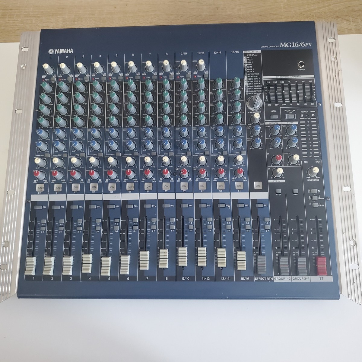 Yamaha MG16/6FX 16 channel Analog console Mixer Audio Equipment | eBay