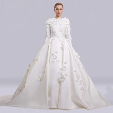 White Flowers Backless Wedding Dresses Floor Length Sweep Train Bridal Gowns