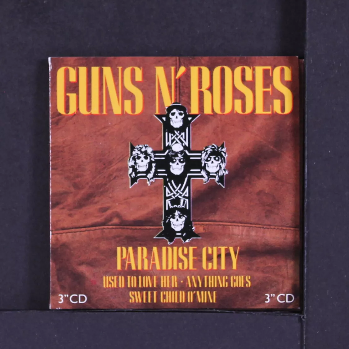 Guns N' Roses - Paradise City