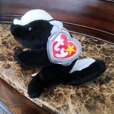 Stinky the Skunk 1995 Ty Beanie Babies Plush Original Tags and P.V.C. Pellets