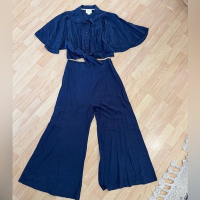 Maeve Navy Blue Wide-Leg and Flutter Sleeve Top 2 Piece Set Inc
