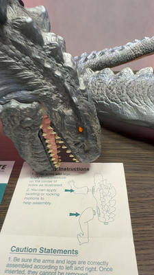 Trendmasters 1998 ULTIMATE GODZILLA-Tornado Blast ROAR-Pre owned