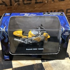 NUEVA Mini Bicicleta NewRAY Suzuki GSX 1300R Escala 1:32 NUEVA en Caja Die Cast 