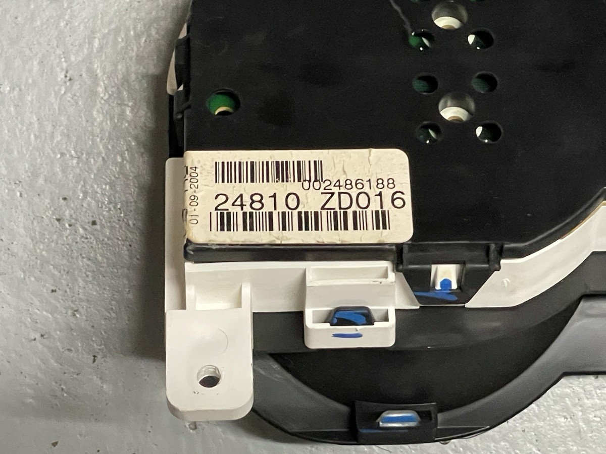 04 Nissan Xterra Frontier V6 Instrument Cluster 24810-ZD016
