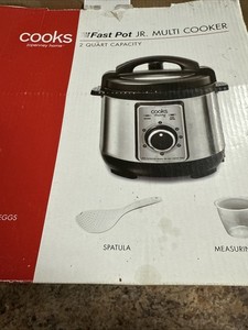 Cooks 2 QT Fast Pot Jr Multi Cooker Pressure Cooker & Fast Pot NEW See Photos