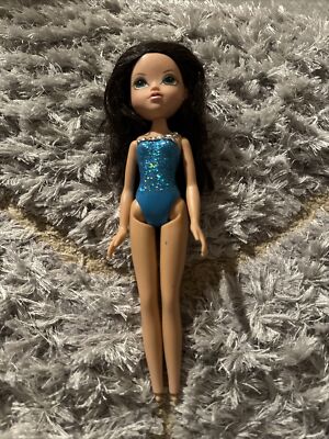 Moxie Girlz Bubble Bath Surprise Lexa Bratz Puppe 2012 MGA Puppe Barbie Girls 