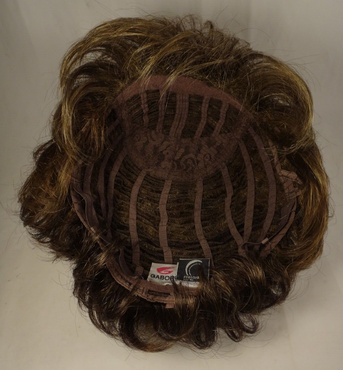 Eva Gabor Kanekalon Flexlite Modacrylic Short Brown Curly  display picture 3