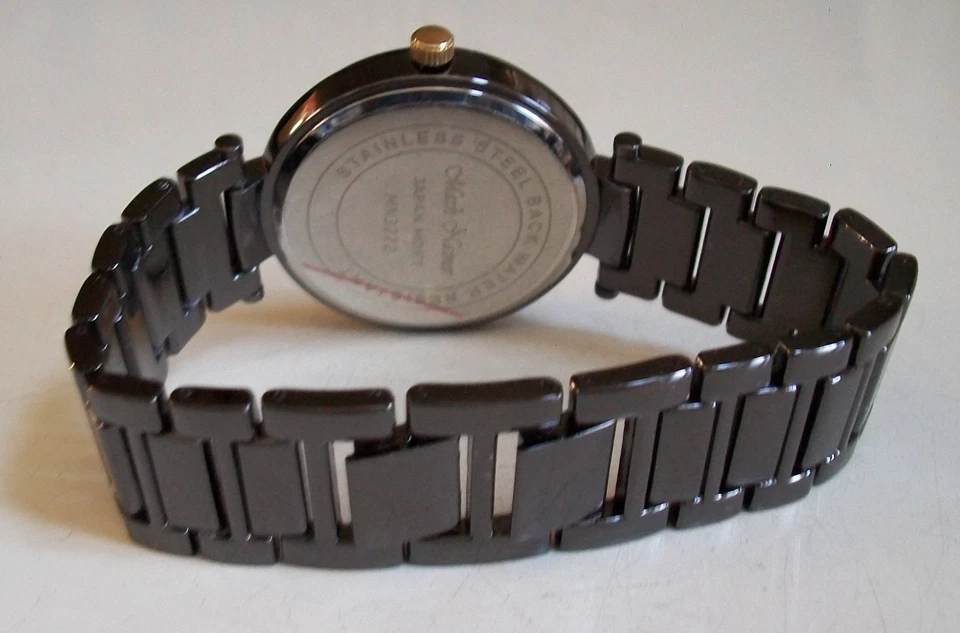 Mujeres Elegante uso hematita acabado piedra moda novio reloj pulsera Foto 4 de 4