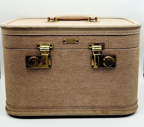 Vtg Aero Pak Train Suit Case Luggage Hard Shell Mid Century MCM Vanity Travel