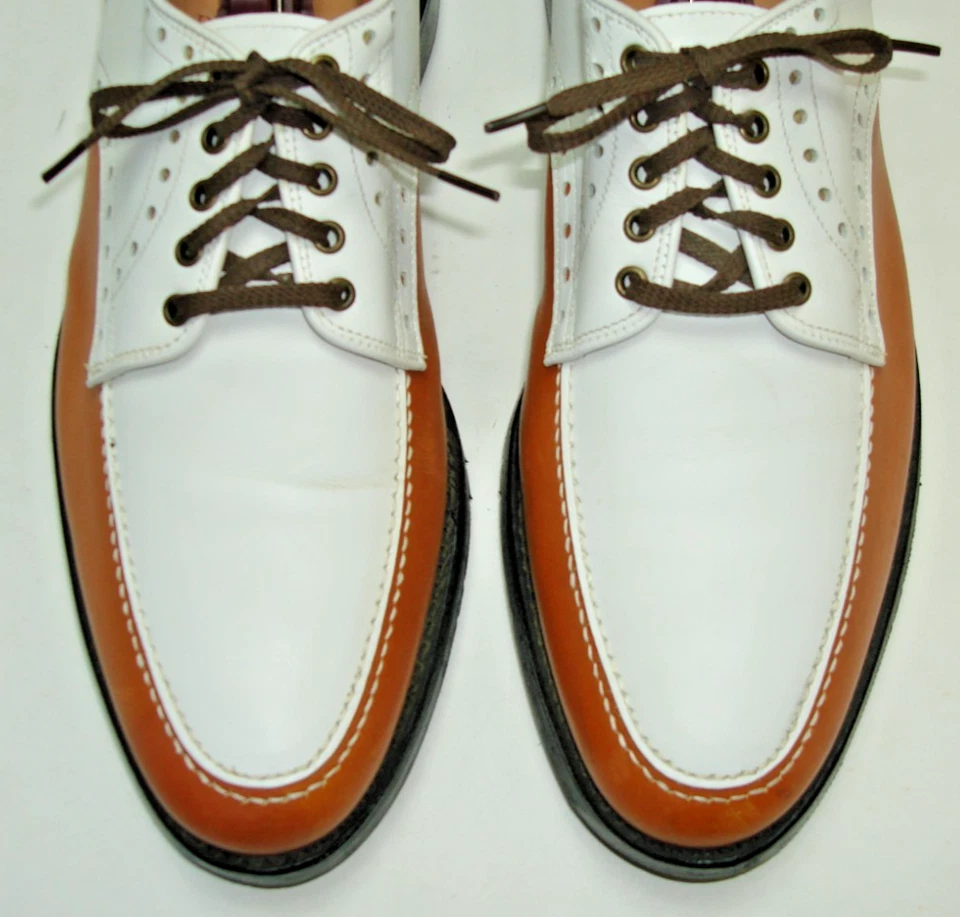 Sz 10 B NARROW ALLEN EDMONDS DEVONSHIRE Men's Golf Shoes, Brown & White Leather - Image 2 of 4