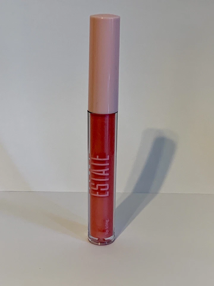 Glaseado de labios Estate Cosmetics • Tono: DRIP• Net wt. 1 oz • Libre de crueldad Foto 2 de 4
