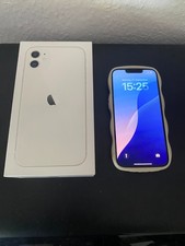Apple iPhone 13 - 128GB - Weiss (Ohne Simlock) (Dual-SIM) guter Zustand.