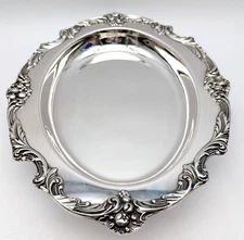 Reed & Barton King Frances Silveplate Oval Ornate Tray Bread 1680 Holloware