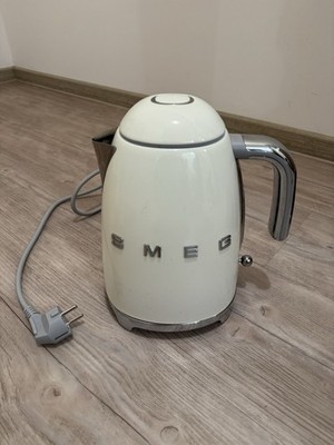 SMEG Wasserkocher 1,7L 50 s Style Creme Elektrischer Wasserkocher KLF03