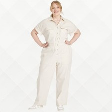 Universal Thread Boiler Suit 17 NWT Cream WPT-100062