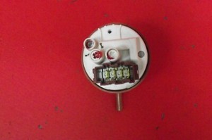 Waschmaschine INDESIT WIXE127 UK TEV DRUCKSCHALTER