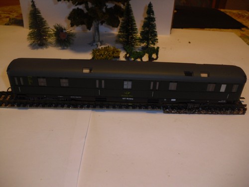 Liliput 83803 H0 Bahnpostwagen Deutsche Bundespost grün Bügelkupplung OVP | Zustand: Neu