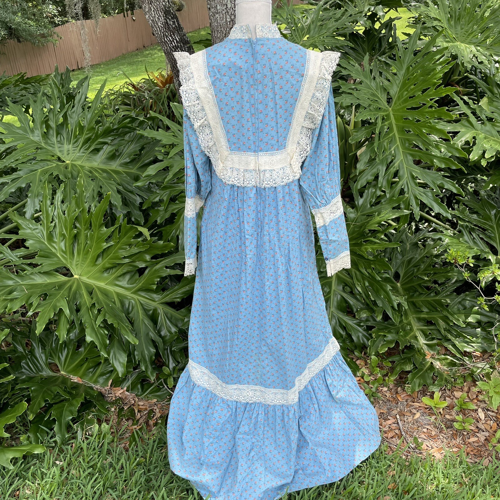 Hilda Hawaii Dress Blue Cottagecore Maxi Calico Flora… Gem