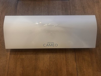 Open box Silhouette Cameo 3 Vinyl Die Cutting Machine 12'' Complete Bluetooth NIB