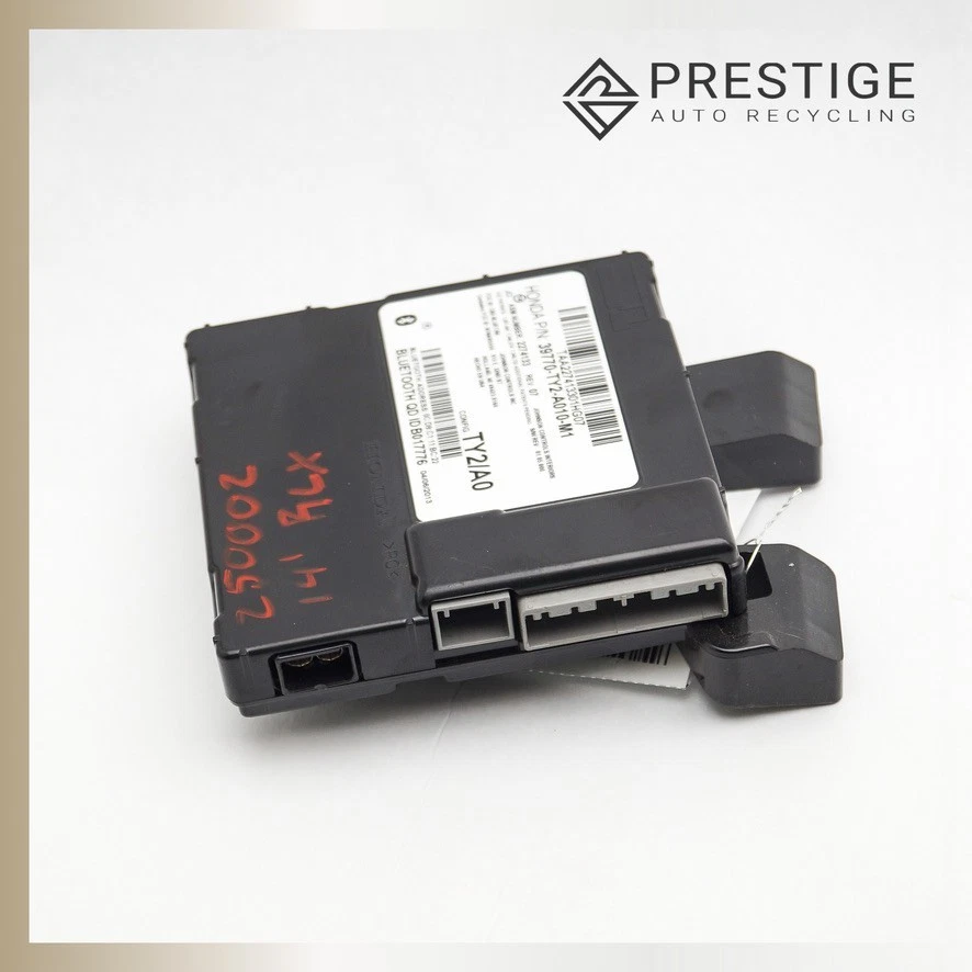 2014–2020 ACURA RLX Bluetooth Communication Control Module 39770-TY2-A02 - Image 4 of 4