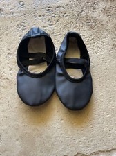 Girls black ballet slippers Size 9.5