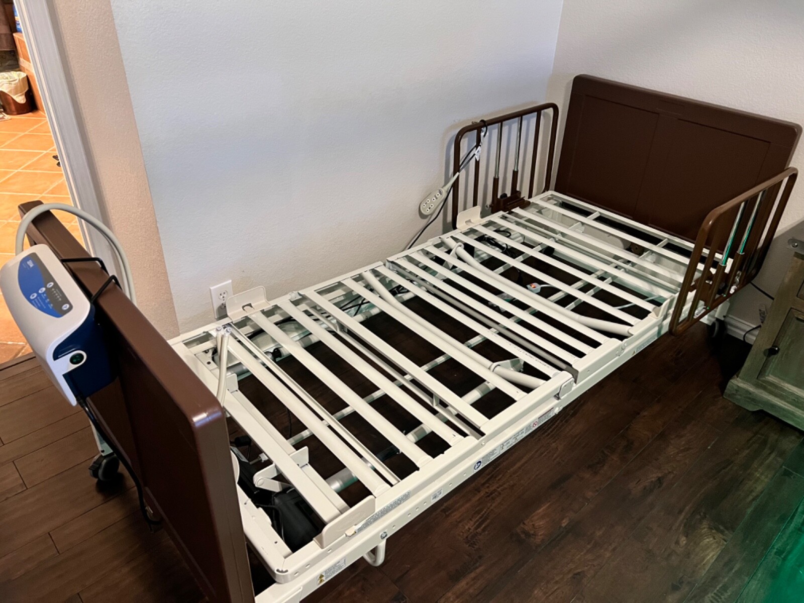 Invacare Electric Hospital Bed G5510. eBay