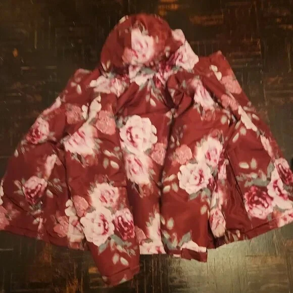 Chaqueta acolchada con capucha con estampado floral de invierno para niñas Abrigo para clima frío Foto 4 de 4