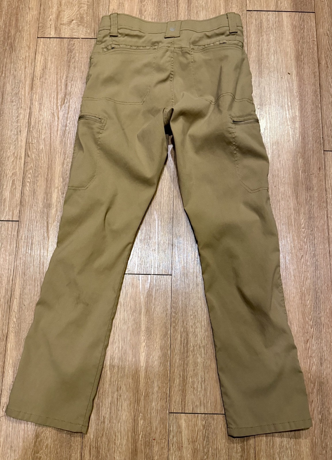 Wrangler All Terrain Cargo Pants Mens 29x30 Khaki Nylon Moisture Wicking Hiking thumbnail 4